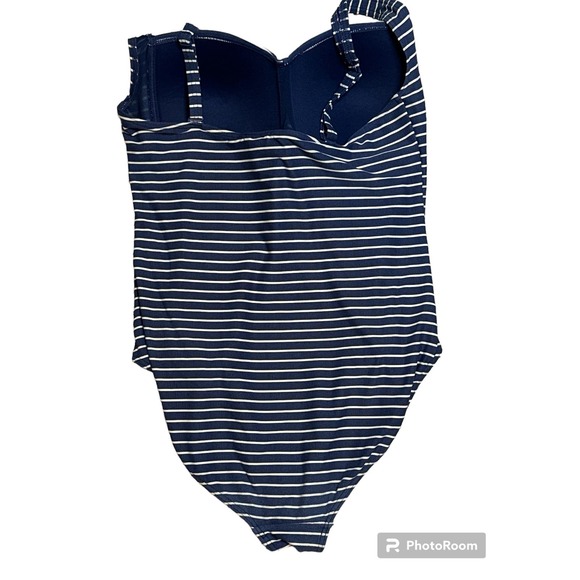 Nip Tuck One-Piece Swimsuit - Picture 4 of 5